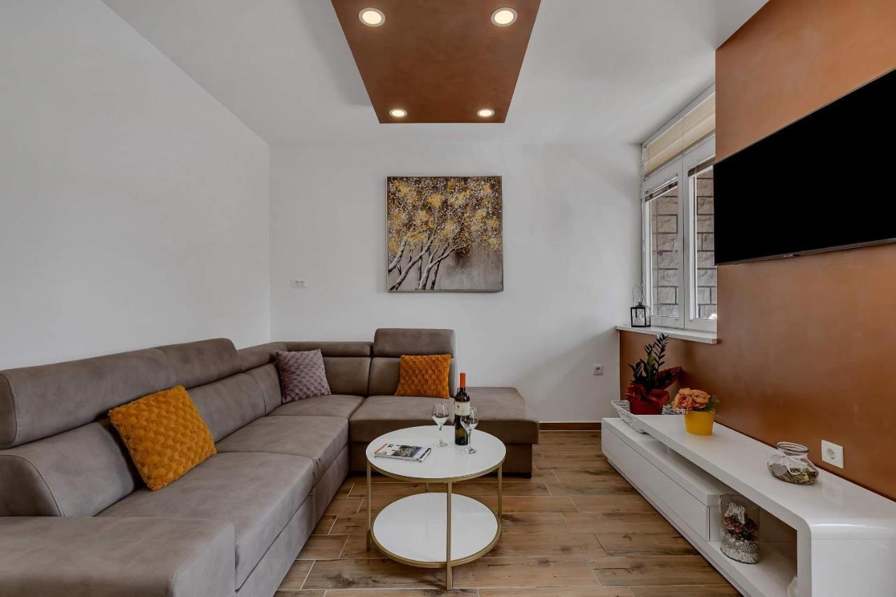 Apartman Meri Makarská Exteriér fotografie