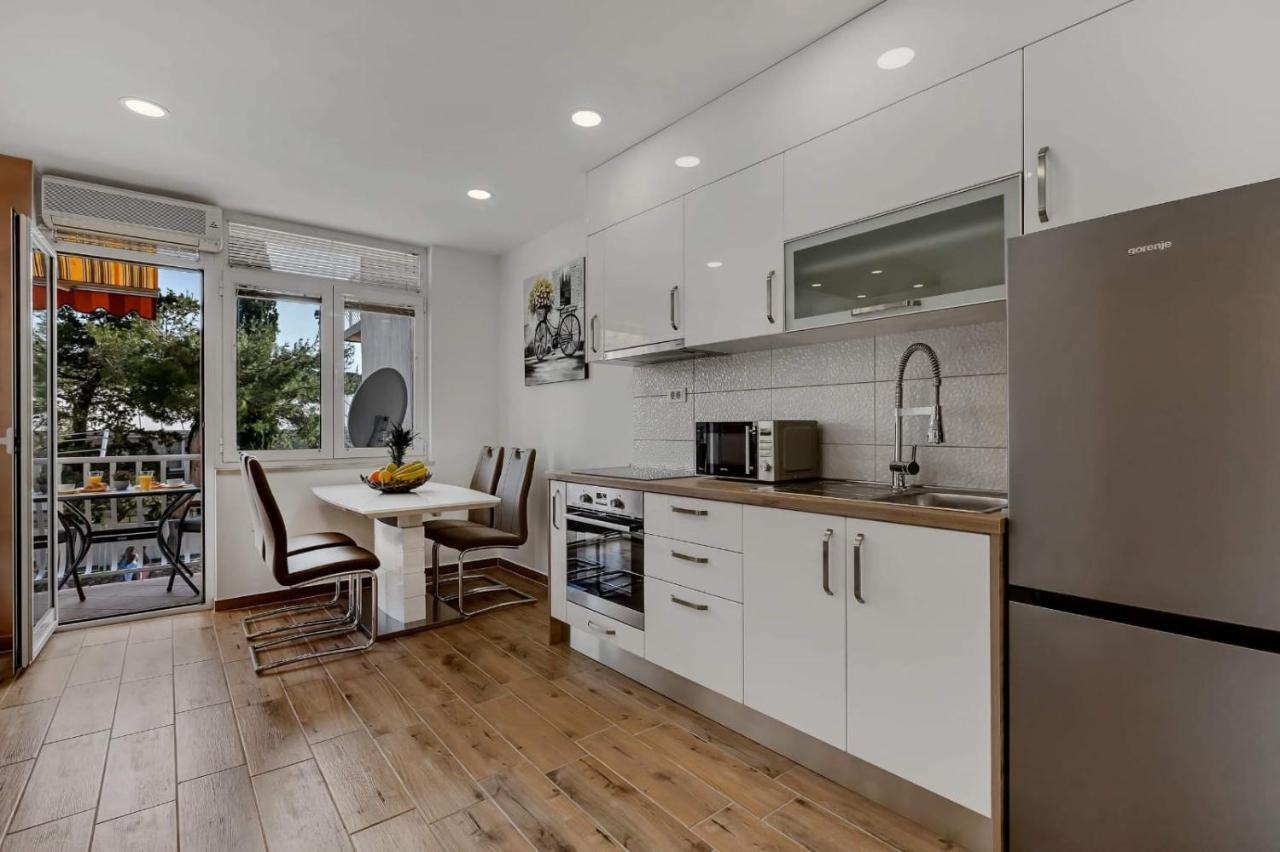 Apartman Meri Makarská Exteriér fotografie